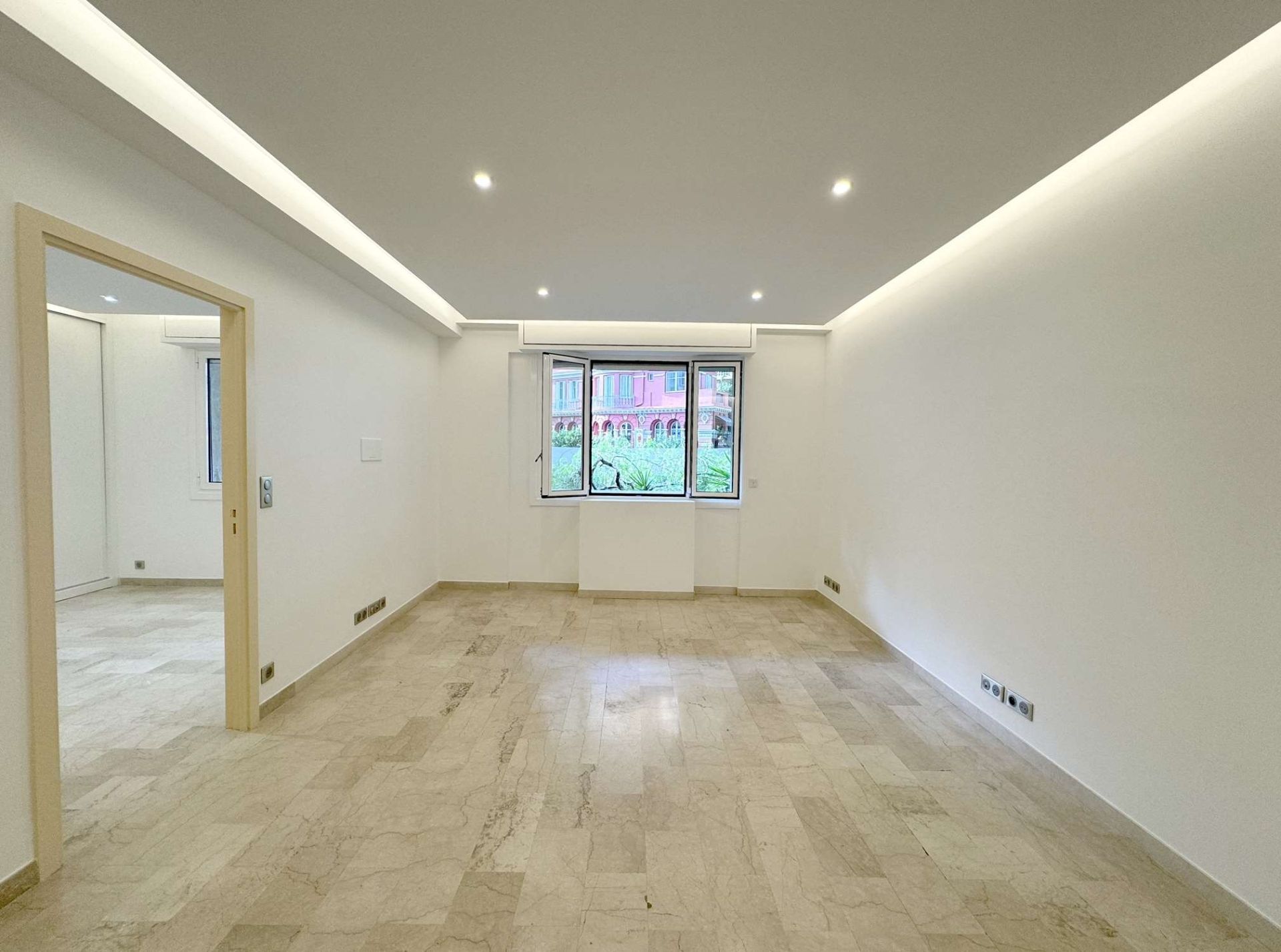 Vendita Appartamento Monaco (98000) 60 m²