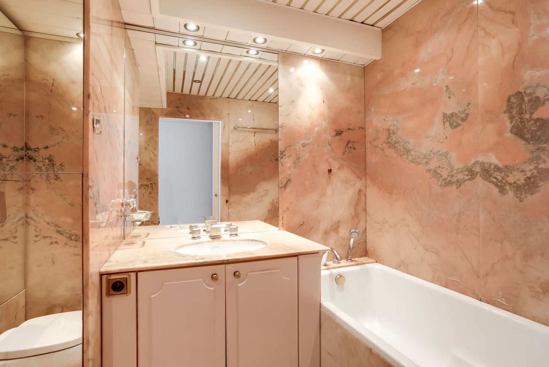 appartement 3 Pièces en vente sur MONACO (98000)