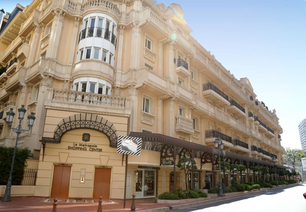 commercial local for sale on MONACO (98000)
