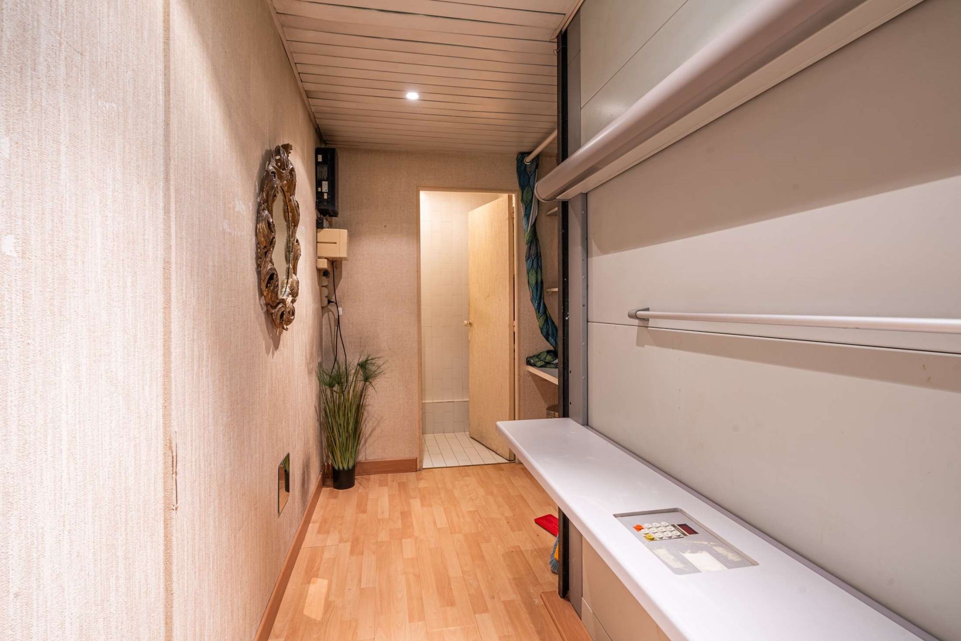 commercial local for sale on MONACO (98000)