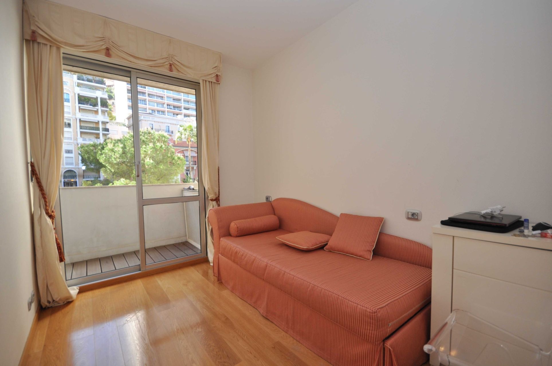 appartamento 3 Camere in vendita su MONACO (98000)