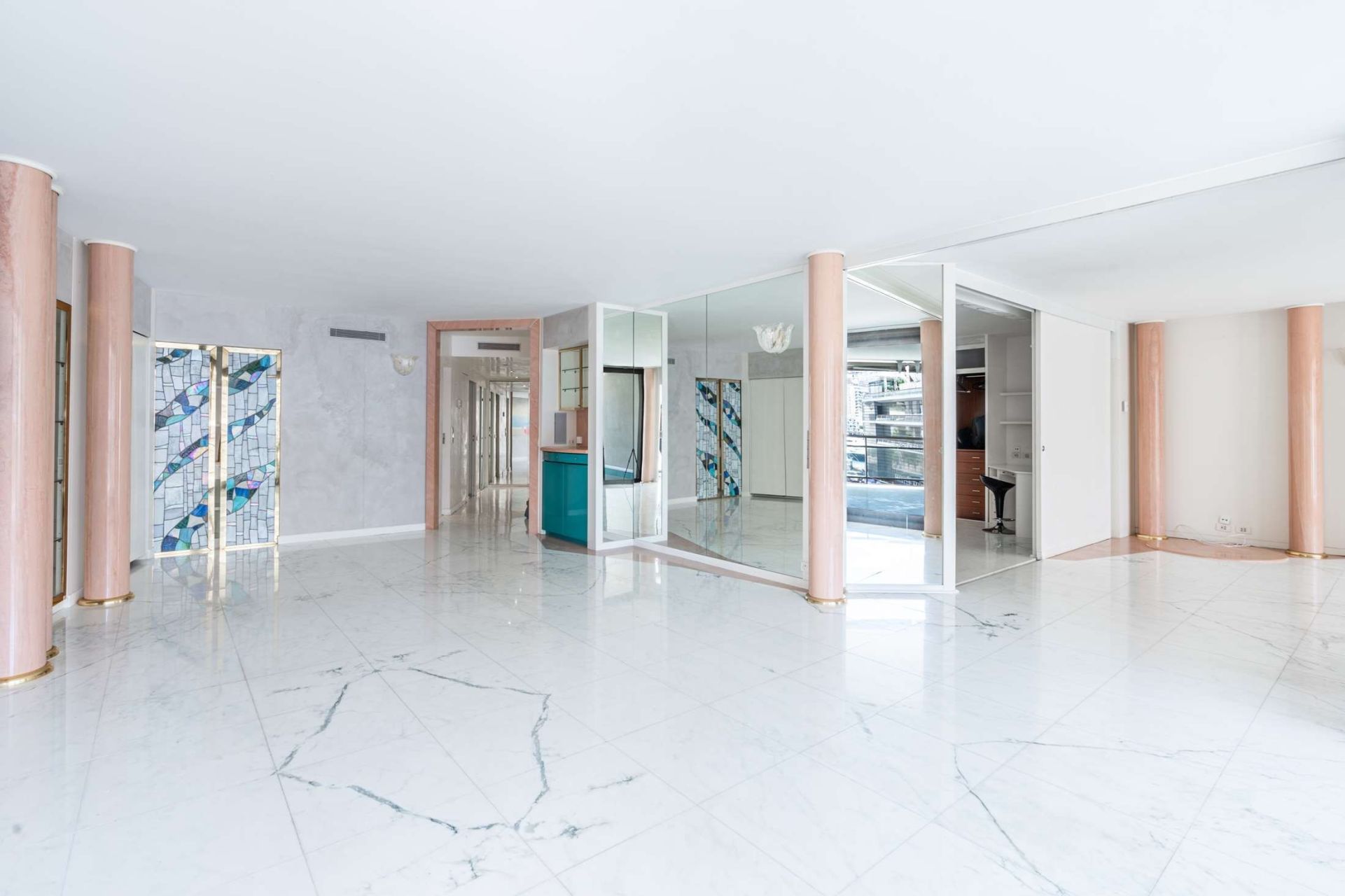 appartamento 3 Camere in vendita su MONACO (98000)