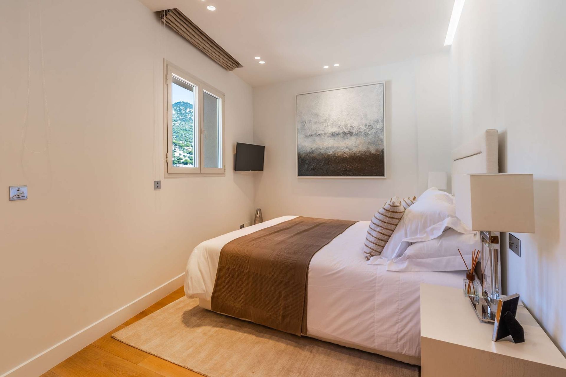 penthouse 6 Camere in vendita su MONACO (98000)