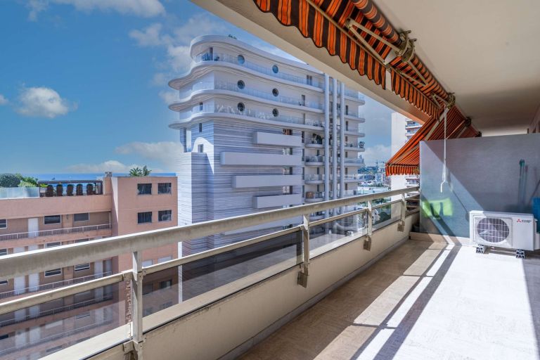 appartamento 2 Camere in vendita su MONACO (98000)