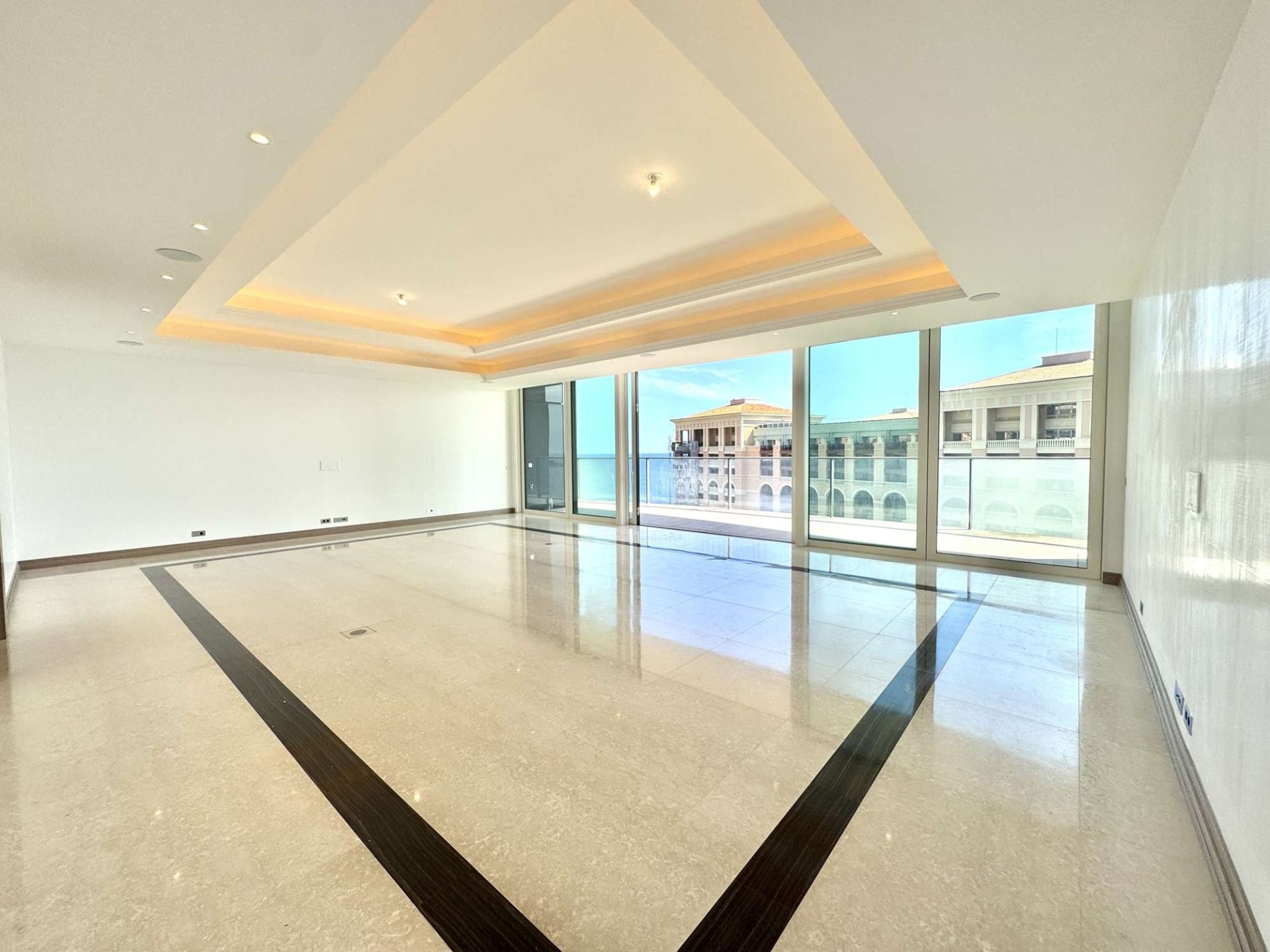appartement 6 Pièces en vente sur MONACO (98000)