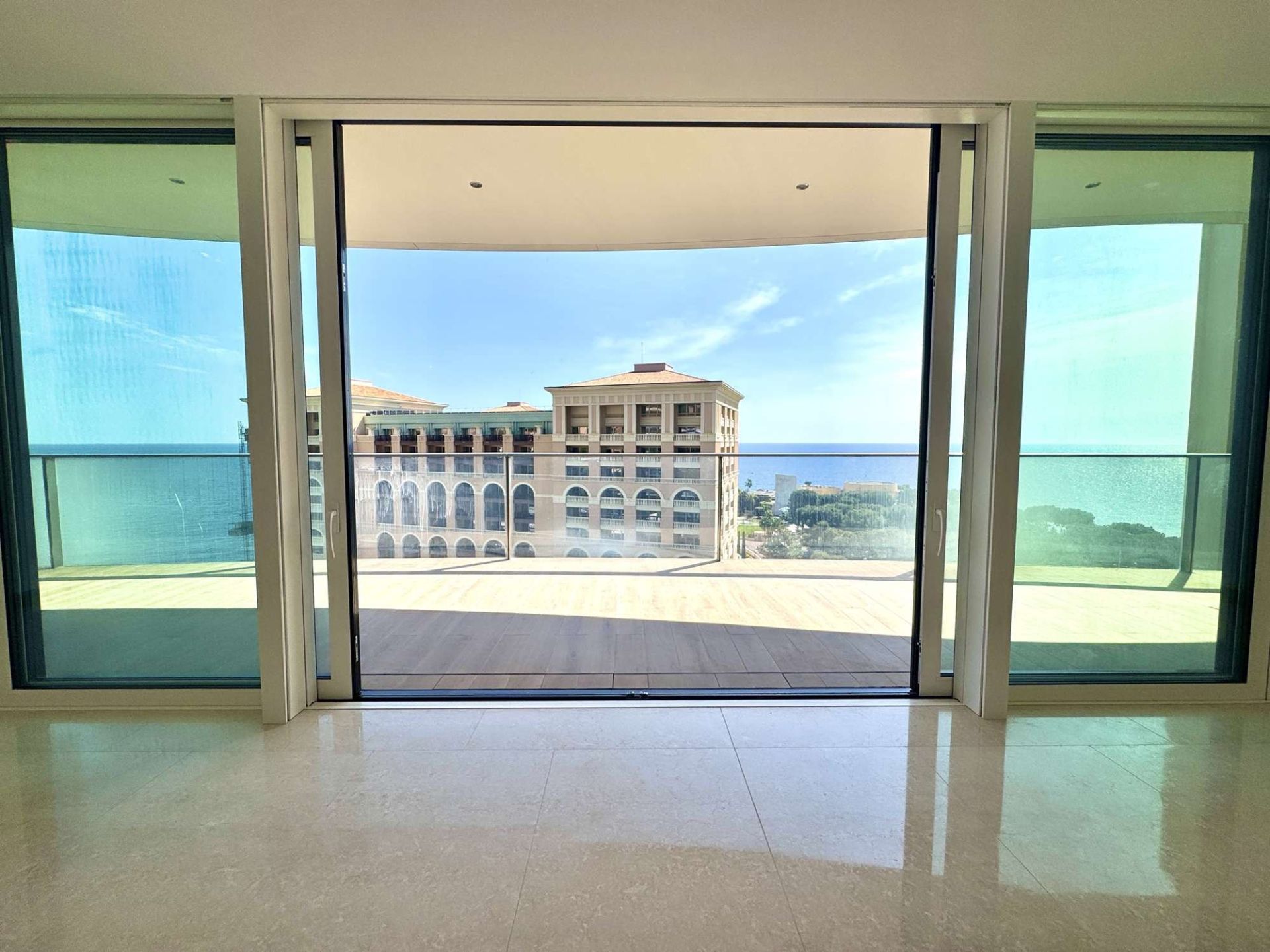 appartement 6 Pièces en vente sur MONACO (98000)