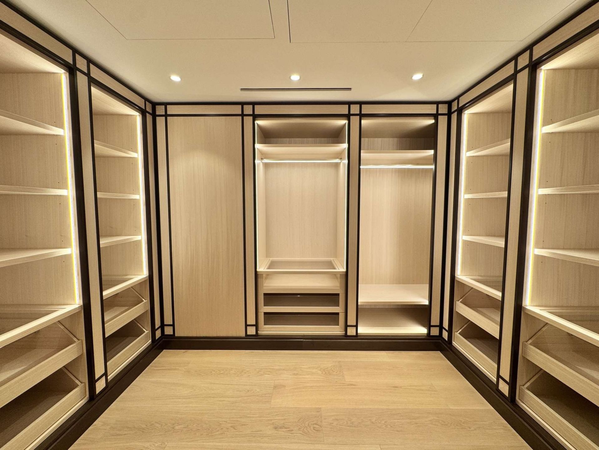 appartement 6 Pièces en vente sur MONACO (98000)