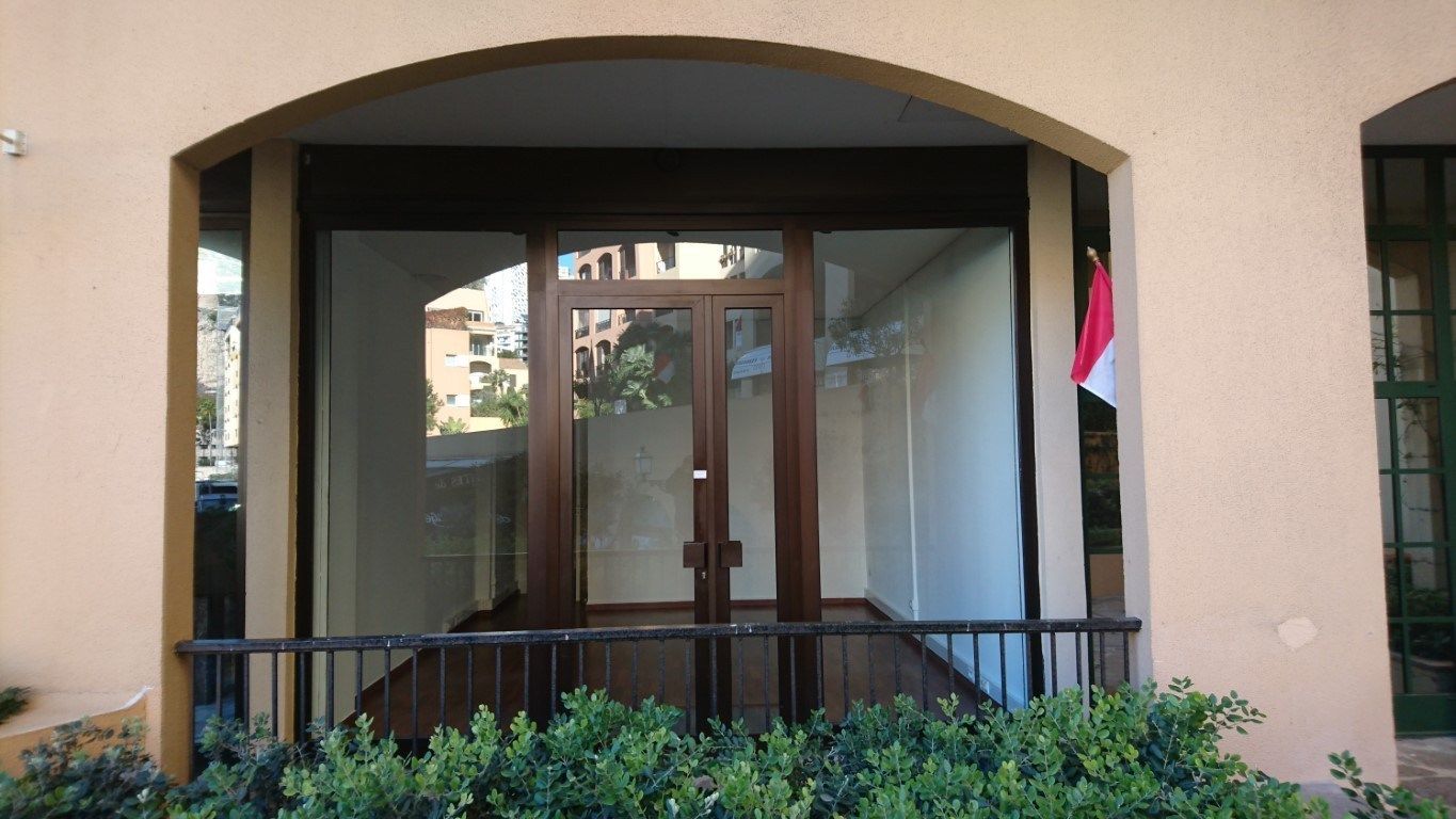 apartment 1 room for rent on MONACO (98000)
