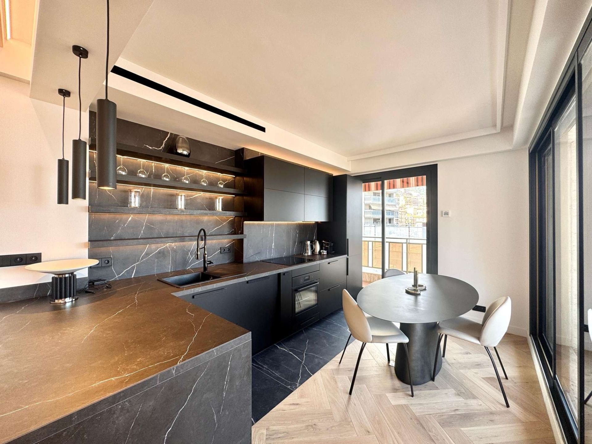 appartement 3 Pièces en vente sur MONACO (98000)