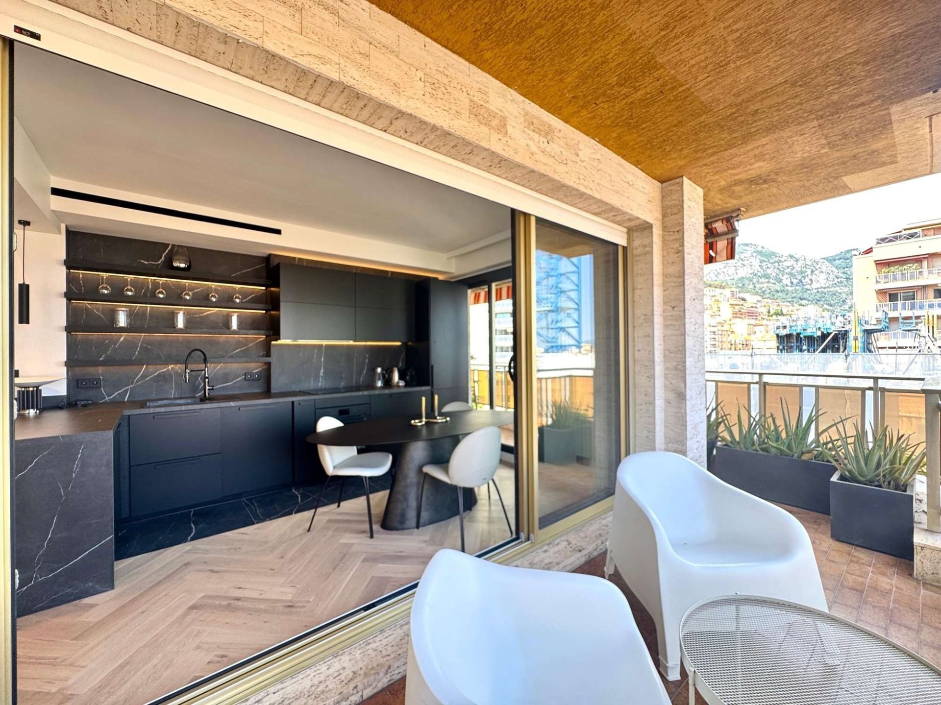 appartement 3 Pièces en vente sur MONACO (98000)