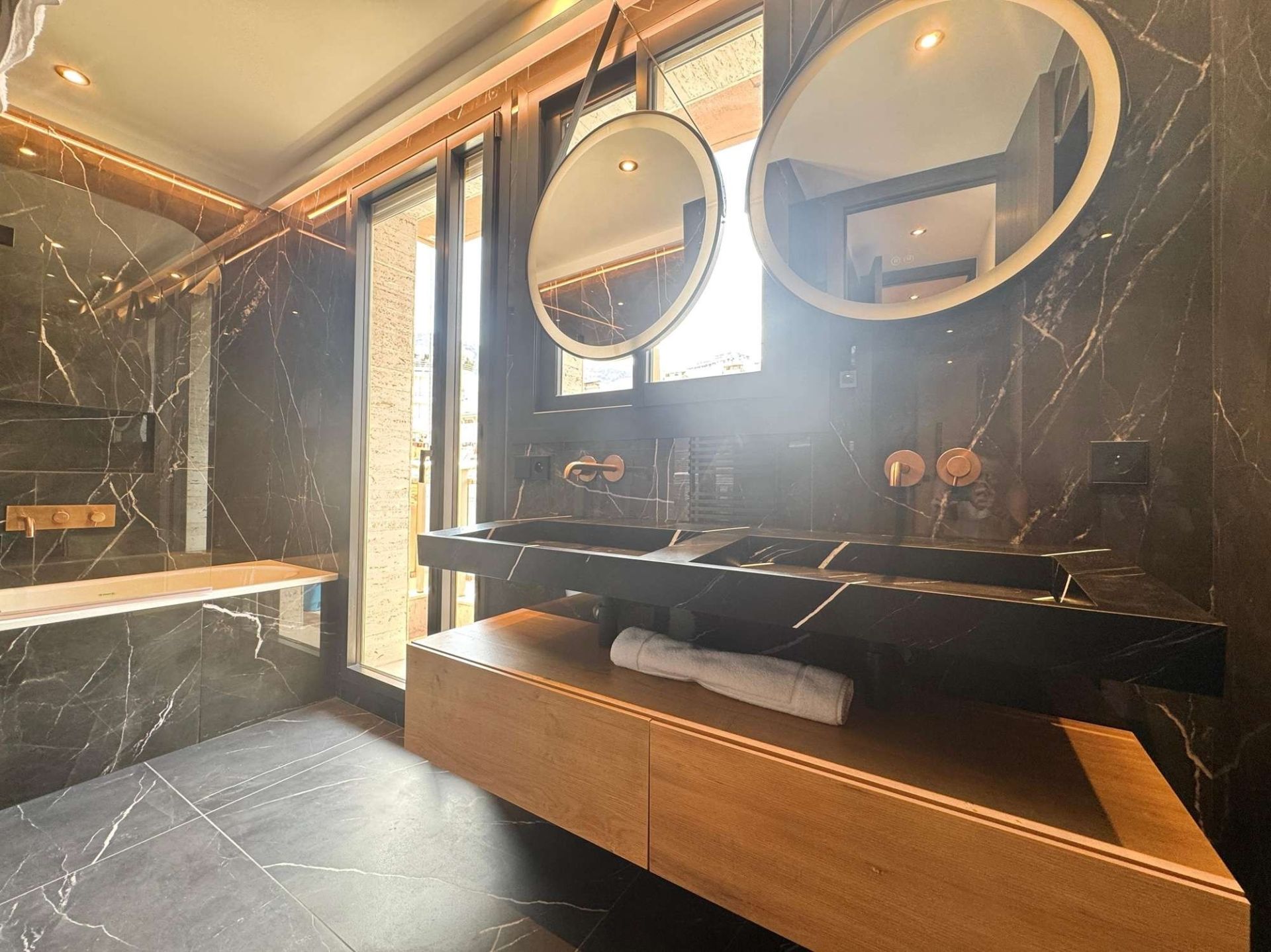 appartement 3 Pièces en vente sur MONACO (98000)