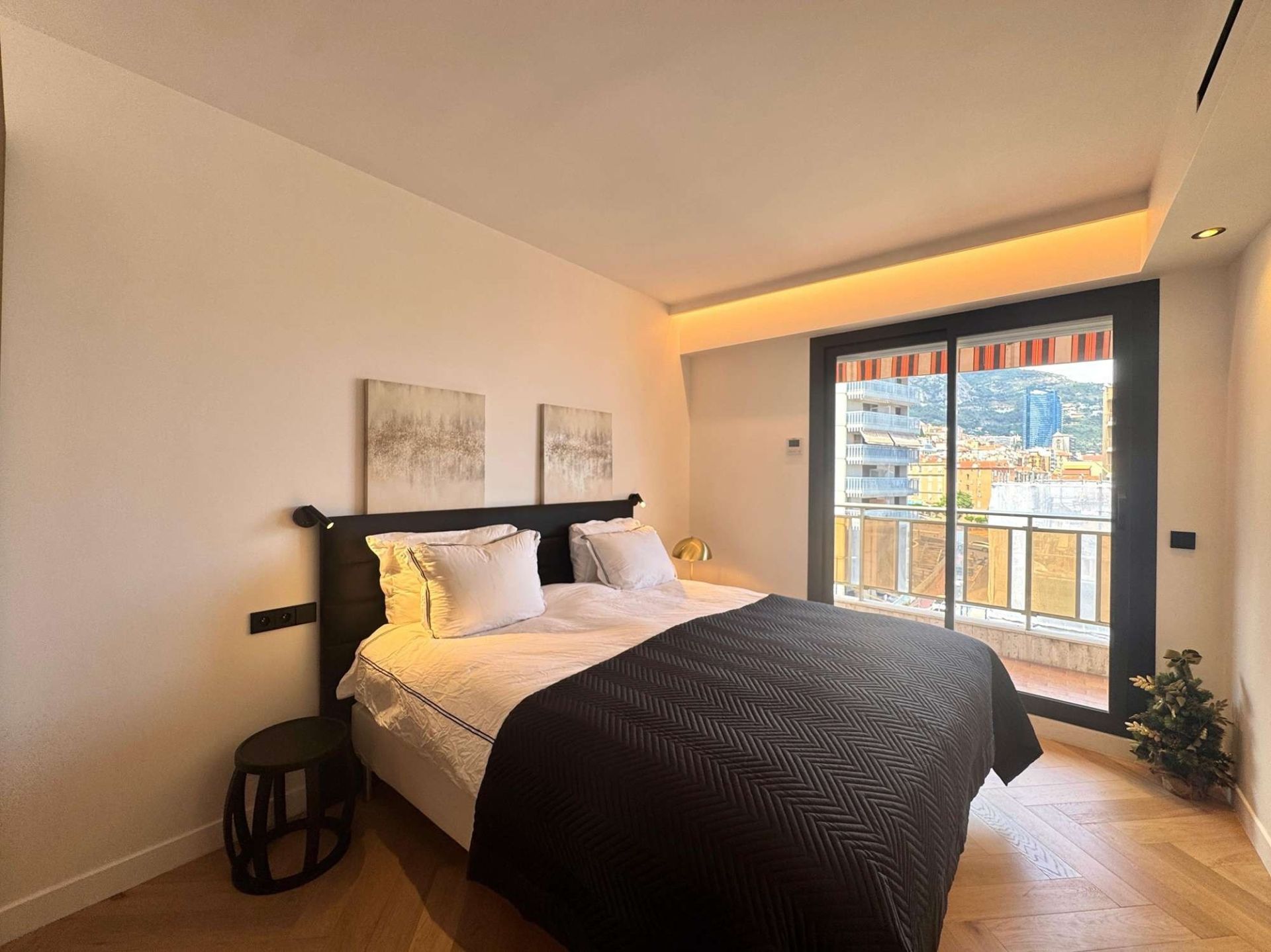 appartement 3 Pièces en vente sur MONACO (98000)