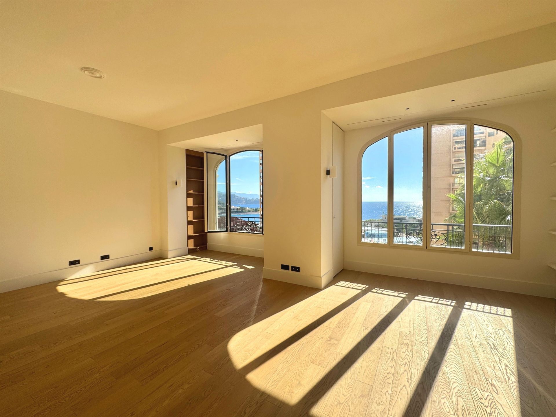 appartamento 4 Camere in vendita su MONACO (98000)
