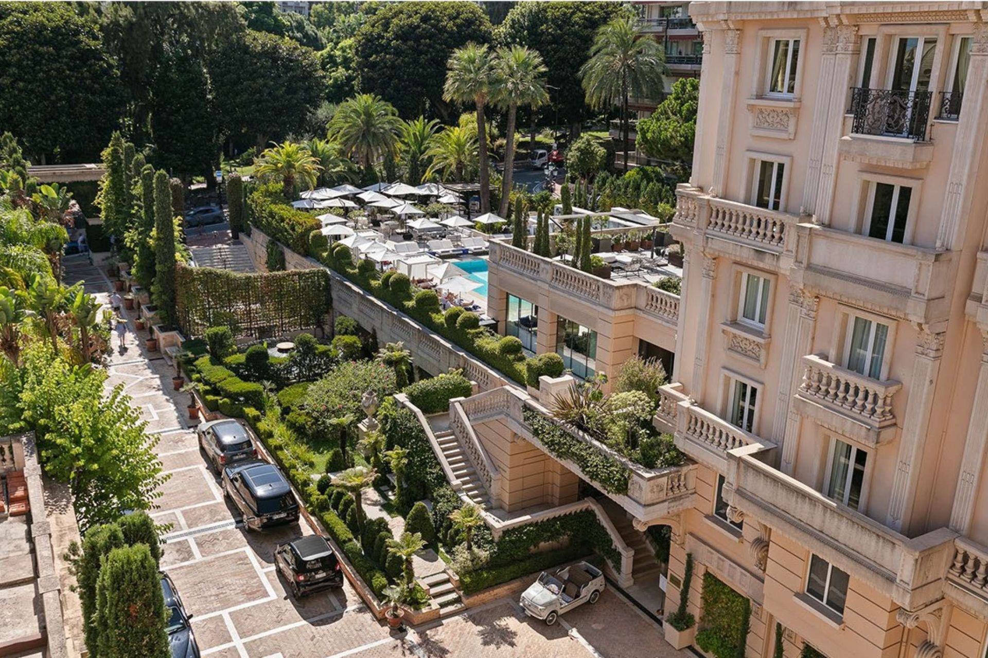 apartment 6 Rooms for rent on MONACO (98000)