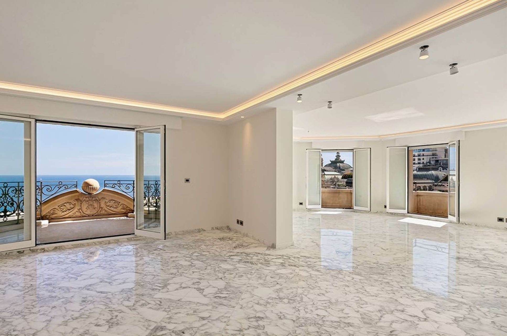 apartment 6 Rooms for rent on MONACO (98000)