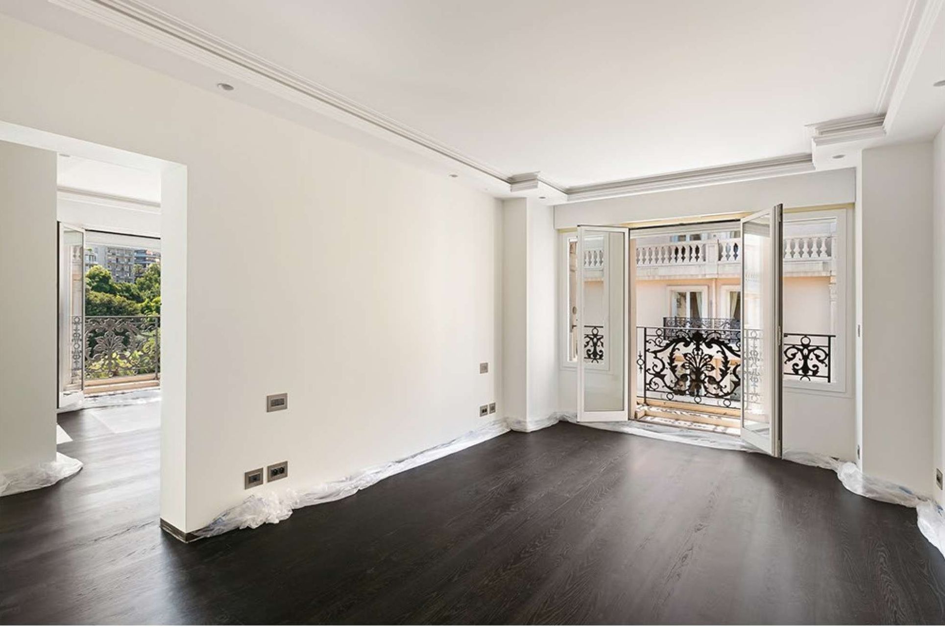 apartment 6 Rooms for rent on MONACO (98000)