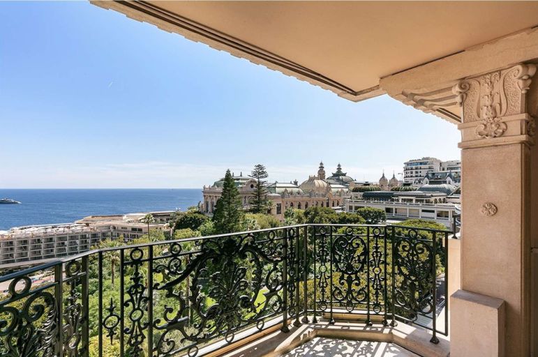 apartment 6 Rooms for rent on MONACO (98000)