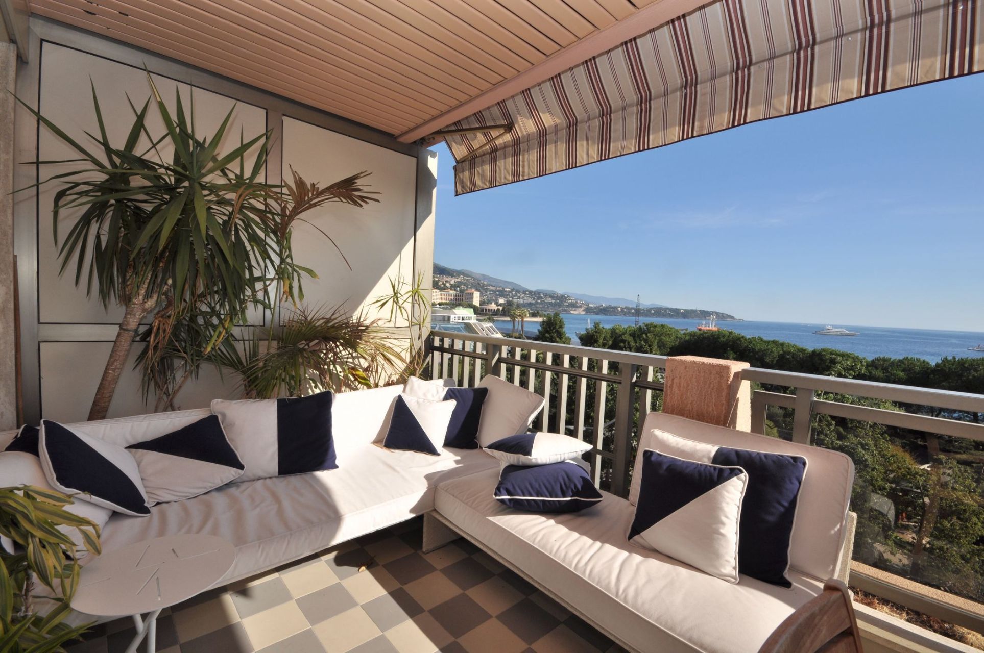 appartement 2 Pièces en vente sur MONACO (98000)