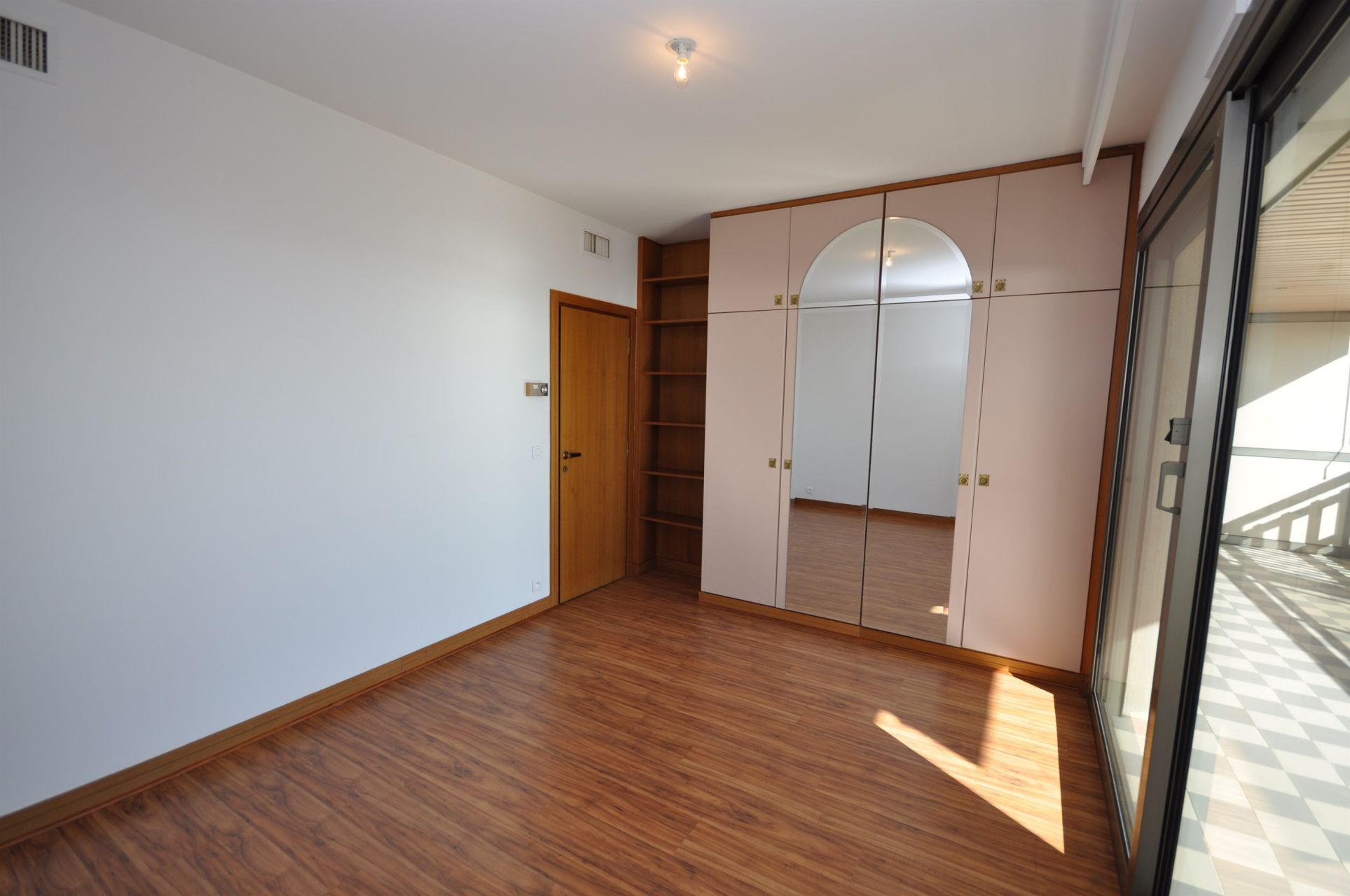 appartement 2 Pièces en vente sur MONACO (98000)