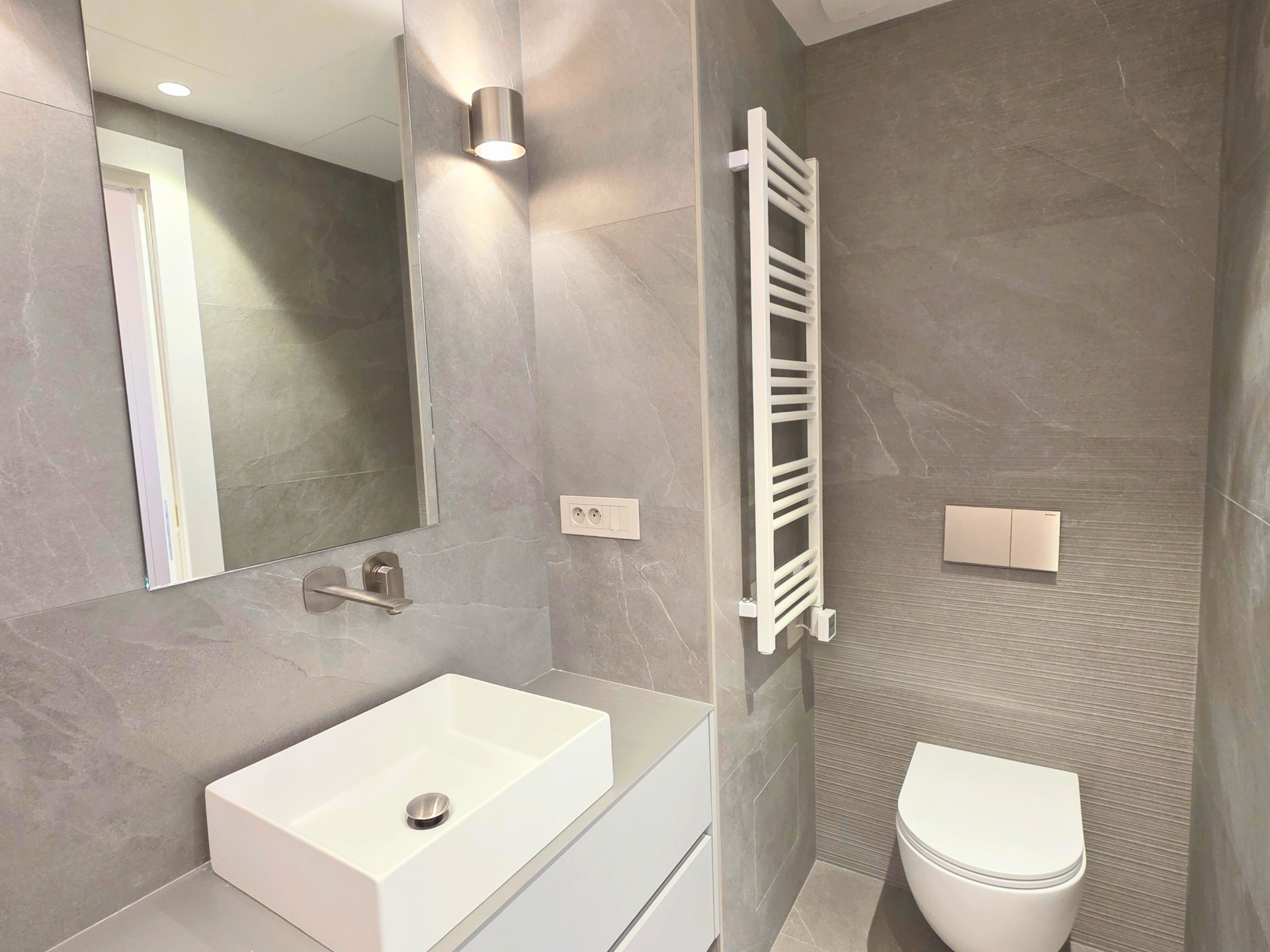 appartamento 3 Camere in vendita su MONACO (98000)