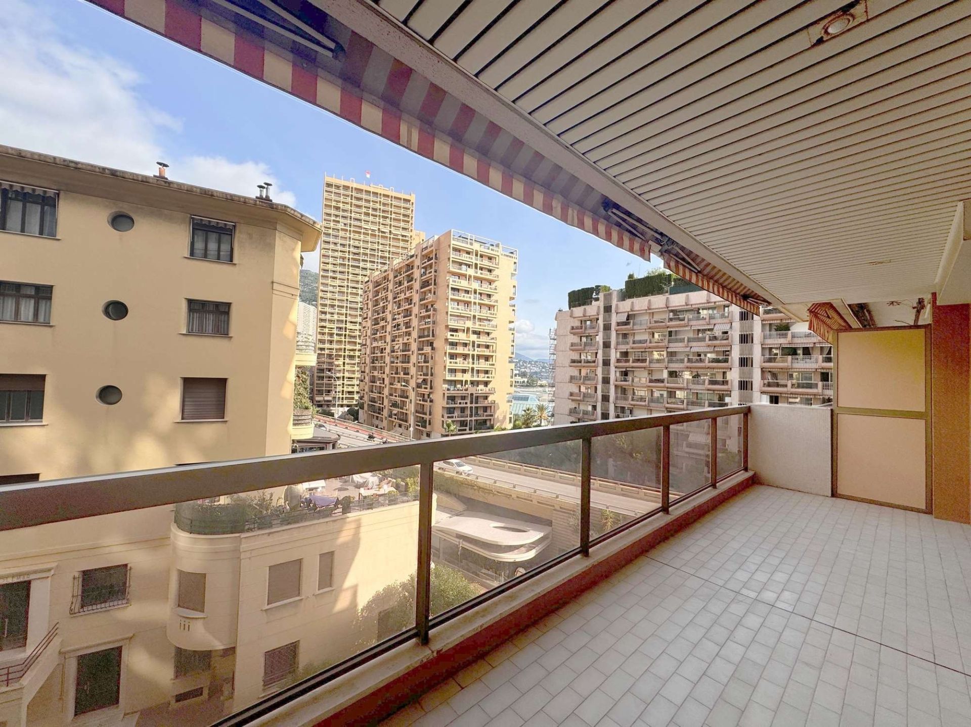 appartement 2 Pièces en location sur MONACO (98000)