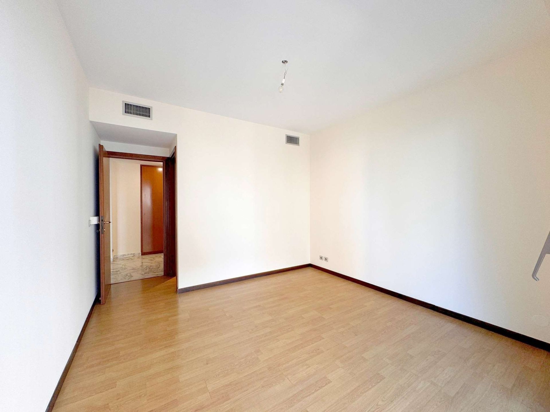 appartement 2 Pièces en location sur MONACO (98000)