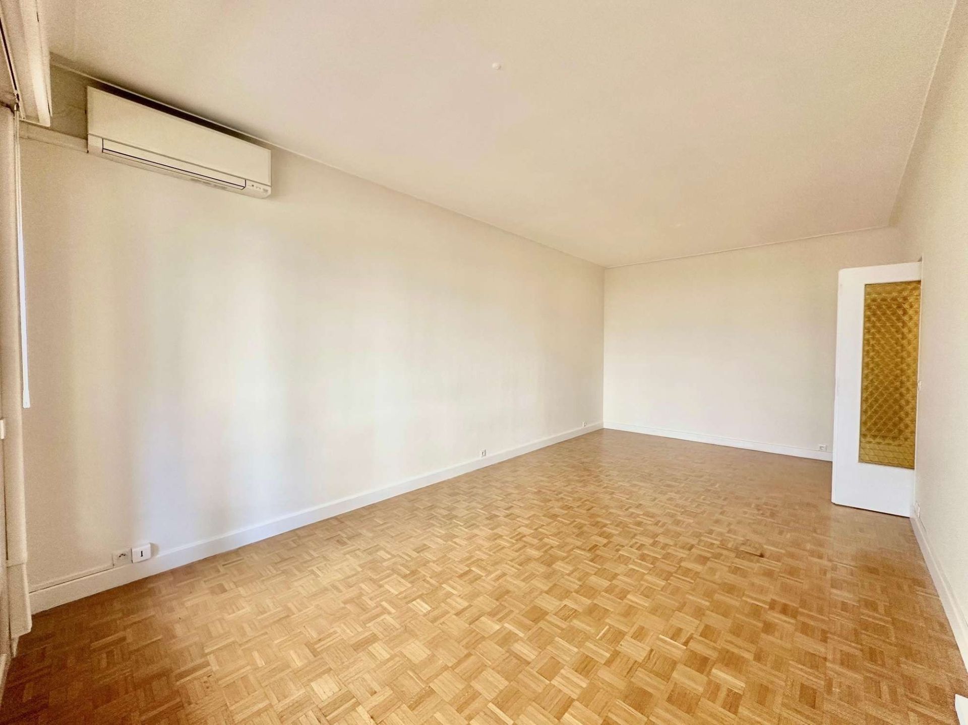 appartement 3 Pièces en vente sur MONACO (98000)