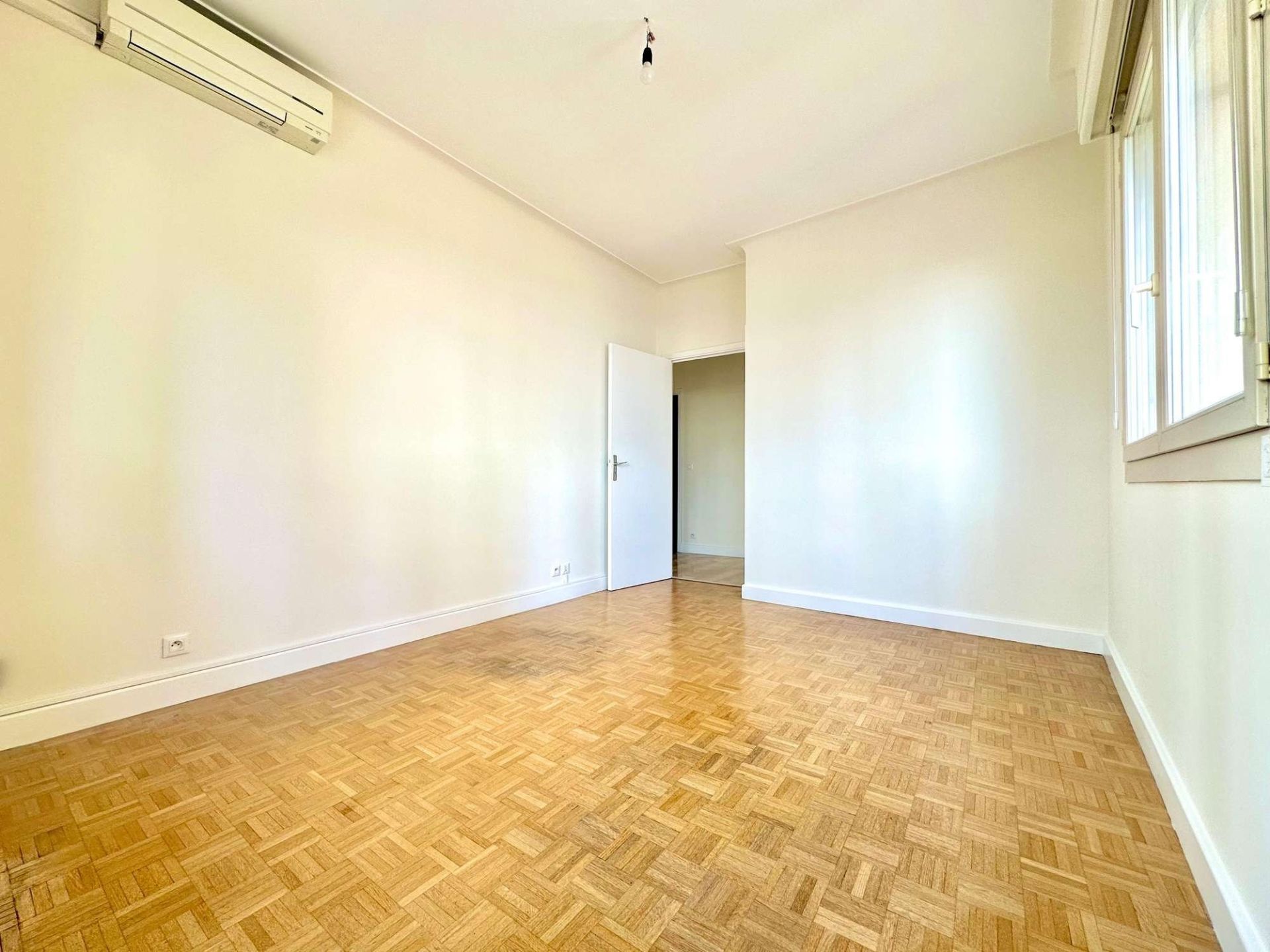 appartement 3 Pièces en vente sur MONACO (98000)