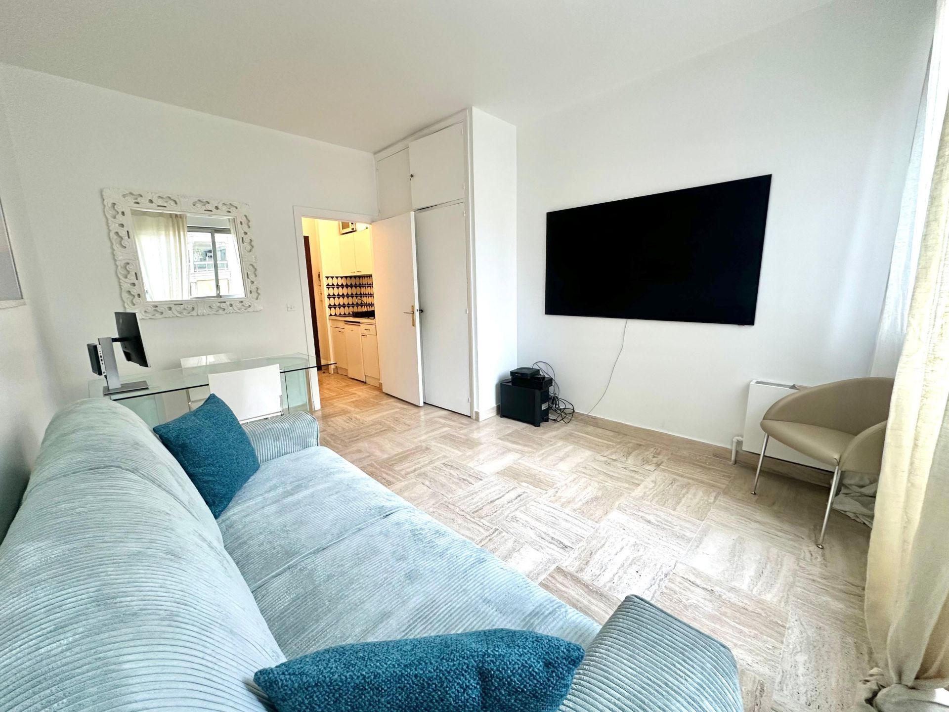 apartment 1 room for sale on MONACO (98000)
