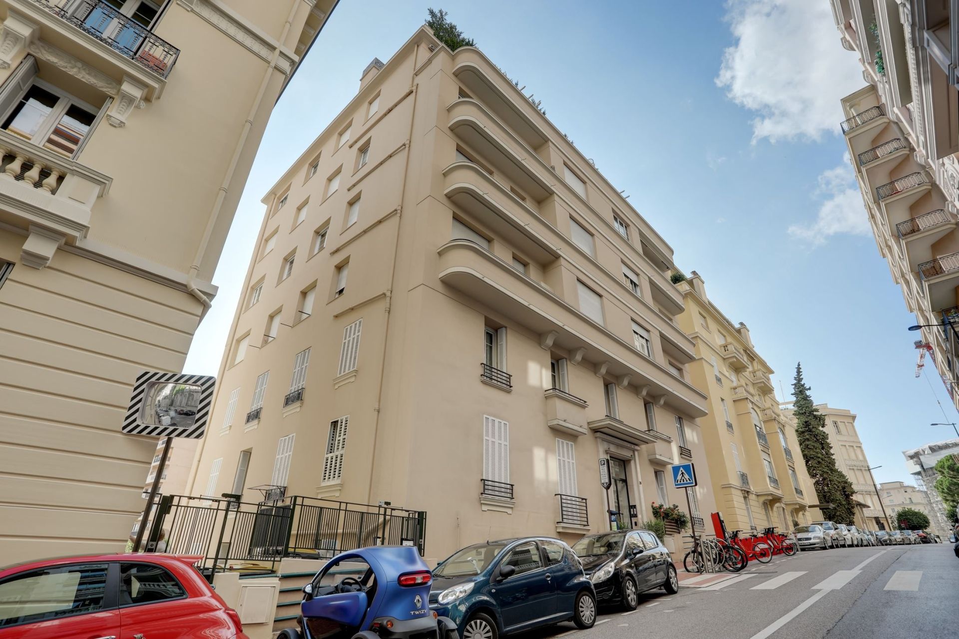 appartement 5 Pièces en location sur MONACO (98000)