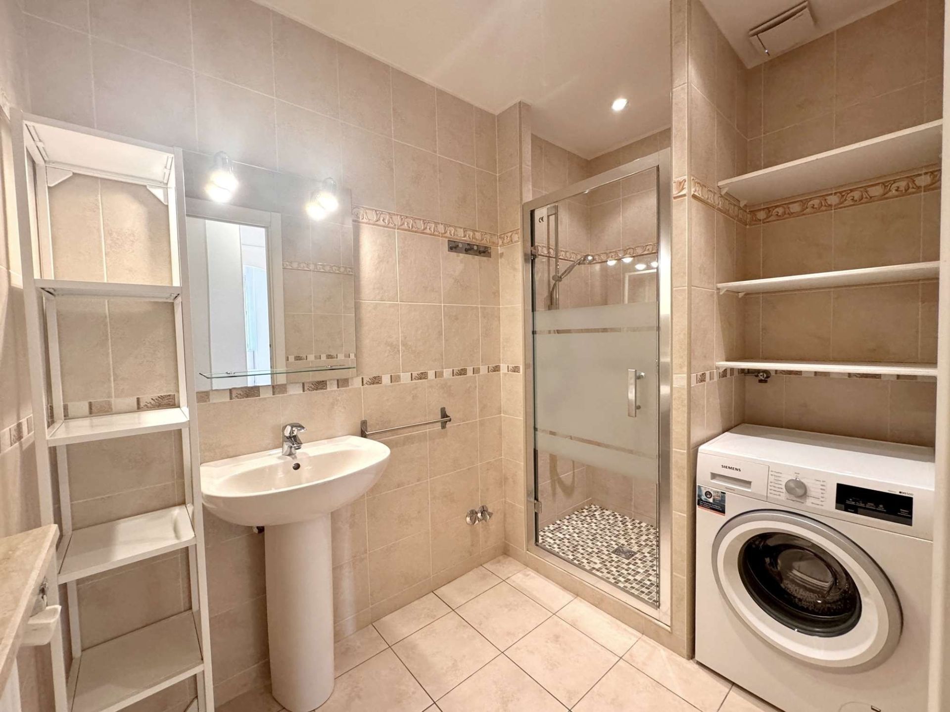 appartamento 2 Camere in affitto su MONACO (98000)