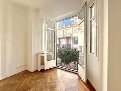 Locazione Appartamento Monaco 2&nbsp;Camere 65&nbsp;m²