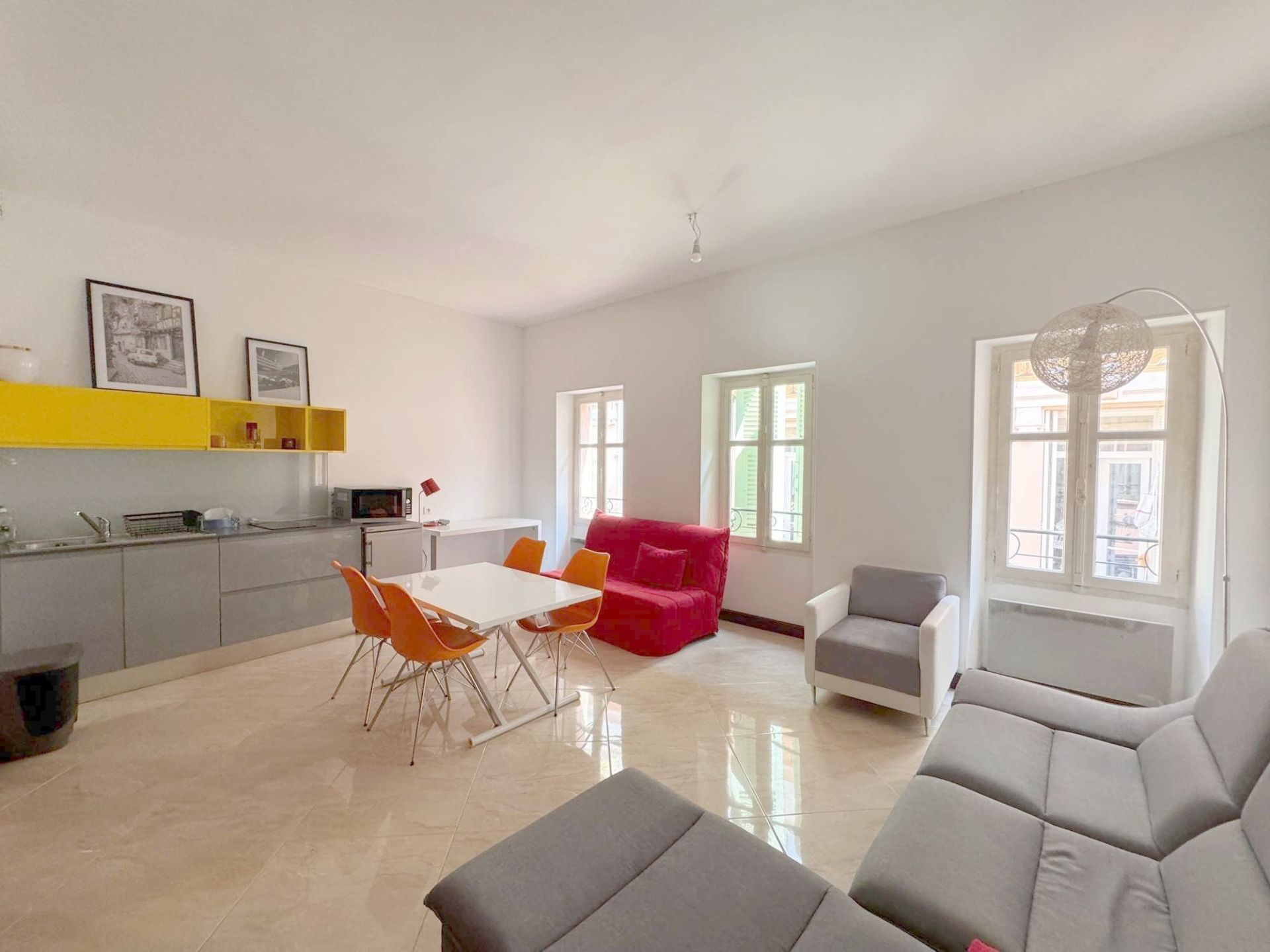 apartment 1 room for rent on MONACO (98000)