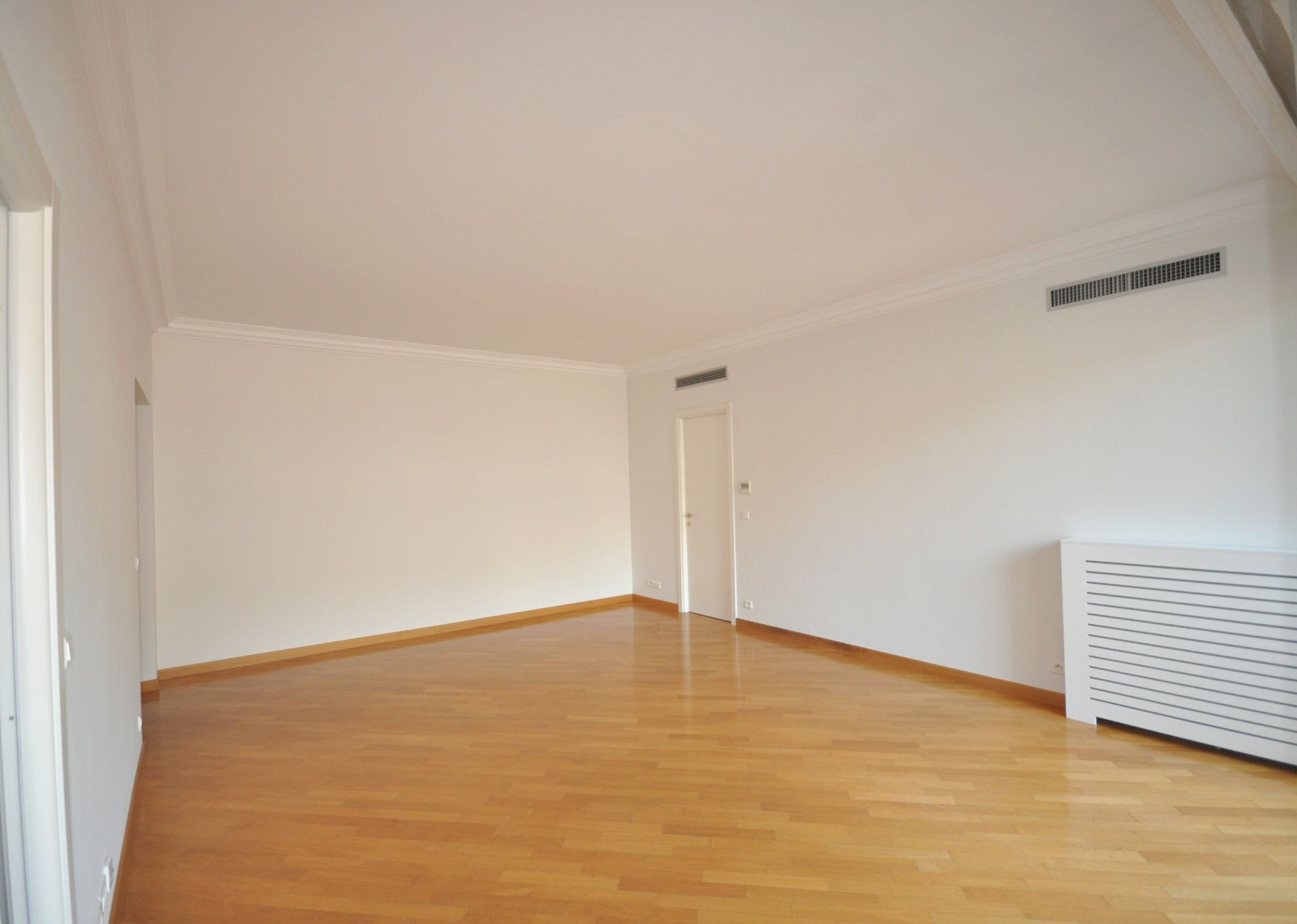 appartement 3 Pièces en location sur MONACO (98000)