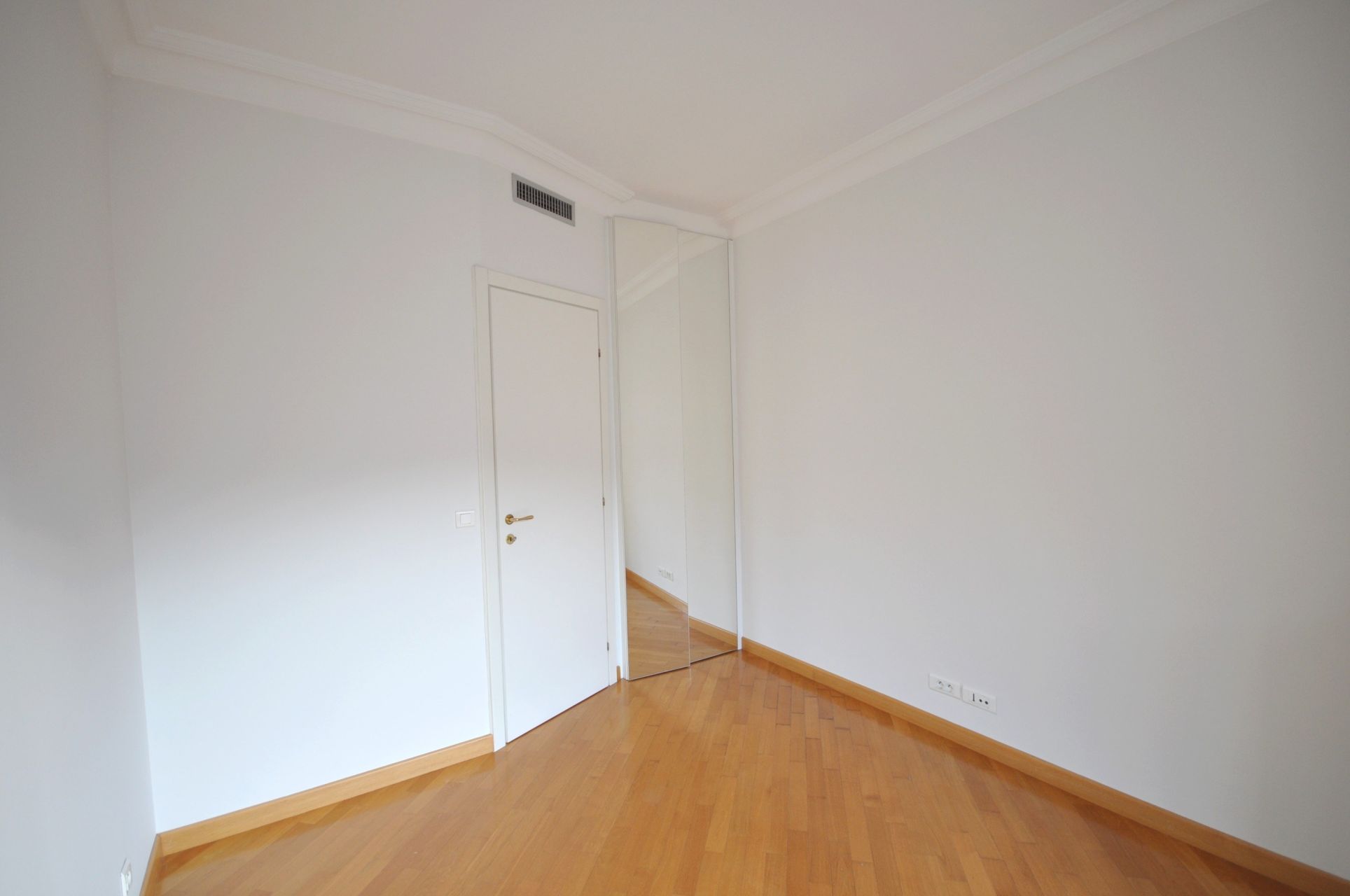 appartement 3 Pièces en location sur MONACO (98000)