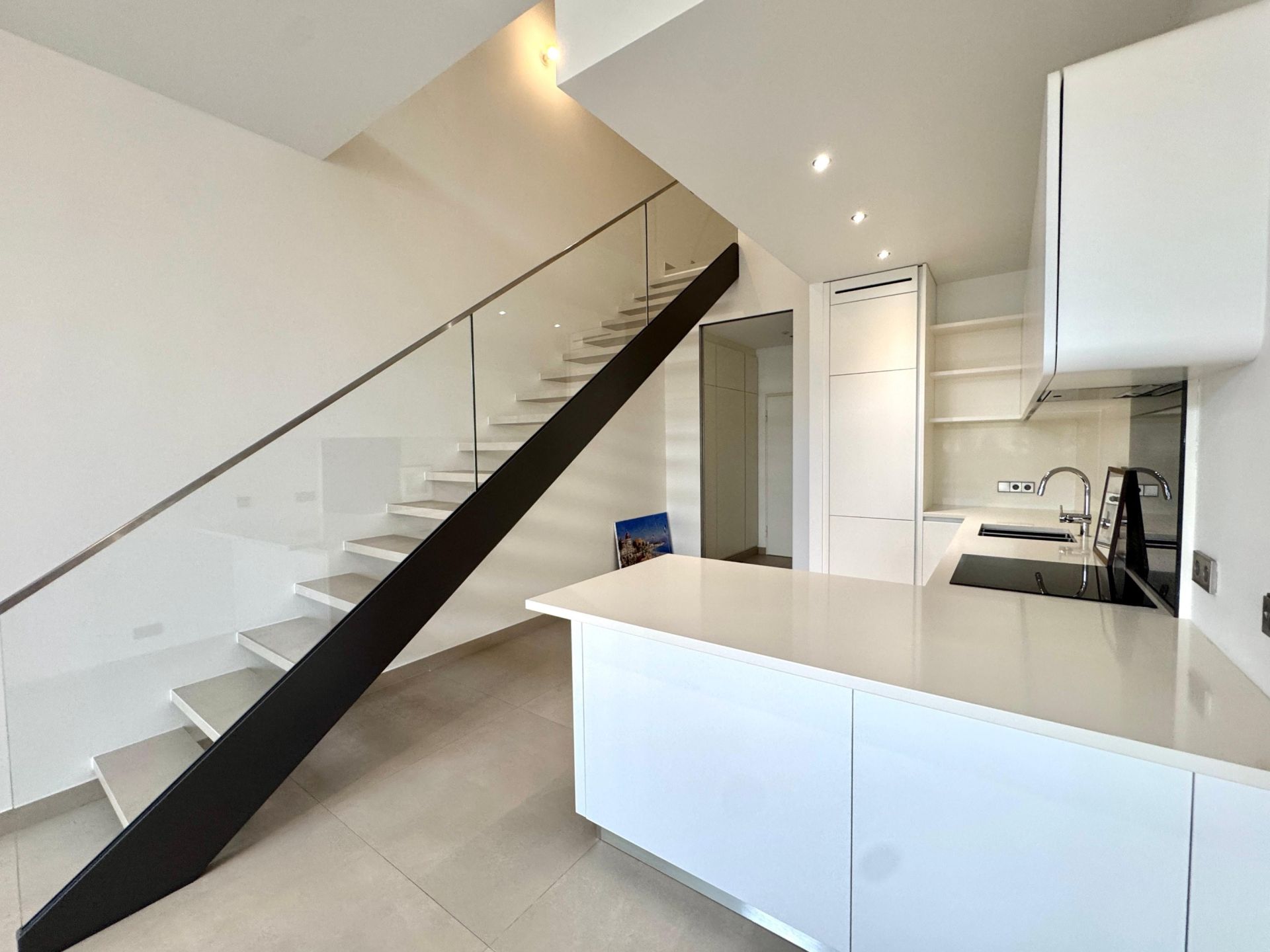 appartement 2 Pièces en location sur MONACO (98000)