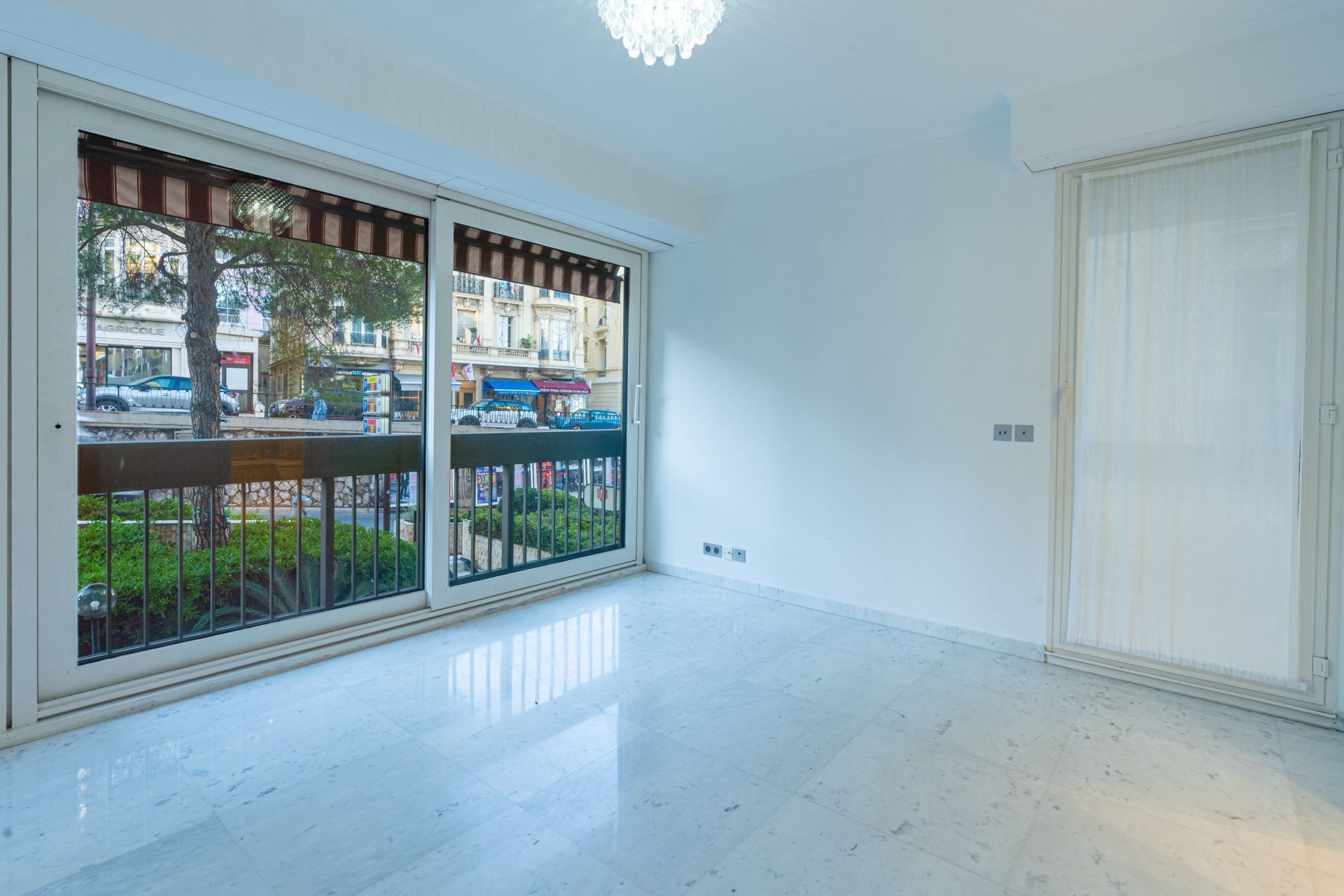 appartement 2 Pièces en vente sur MONACO (98000)