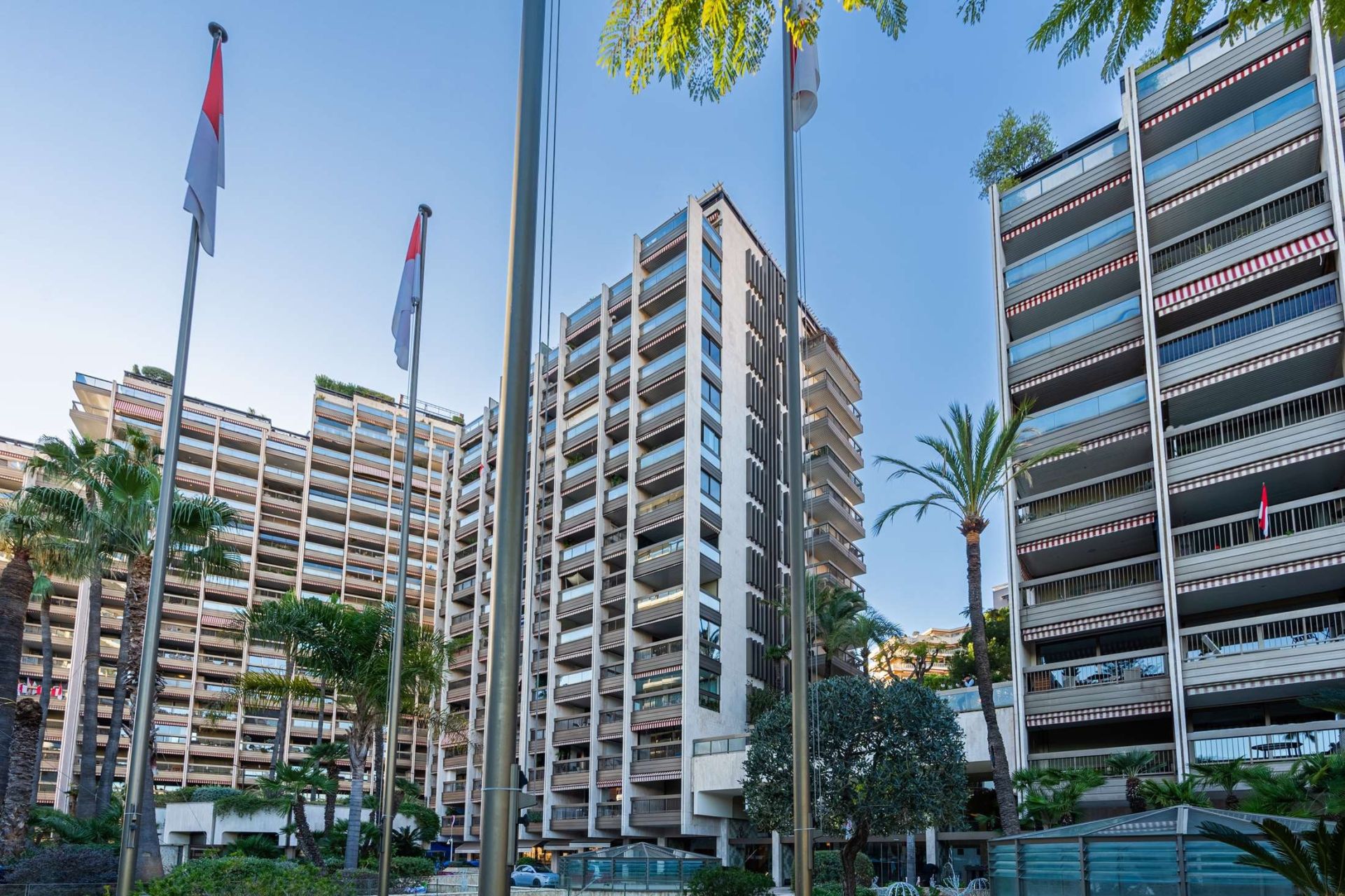 apartment 2 Rooms for sale on MONACO (98000)