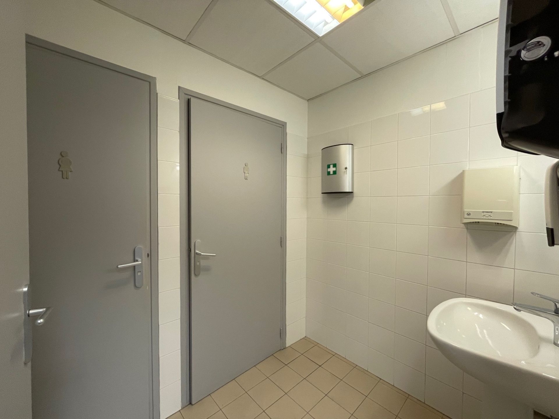 locale professionale in vendita su MONACO (98000)