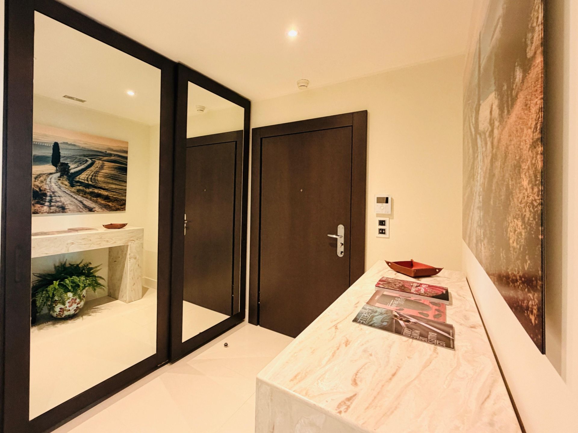 apartment 3 Rooms for rent on MONACO (98000)