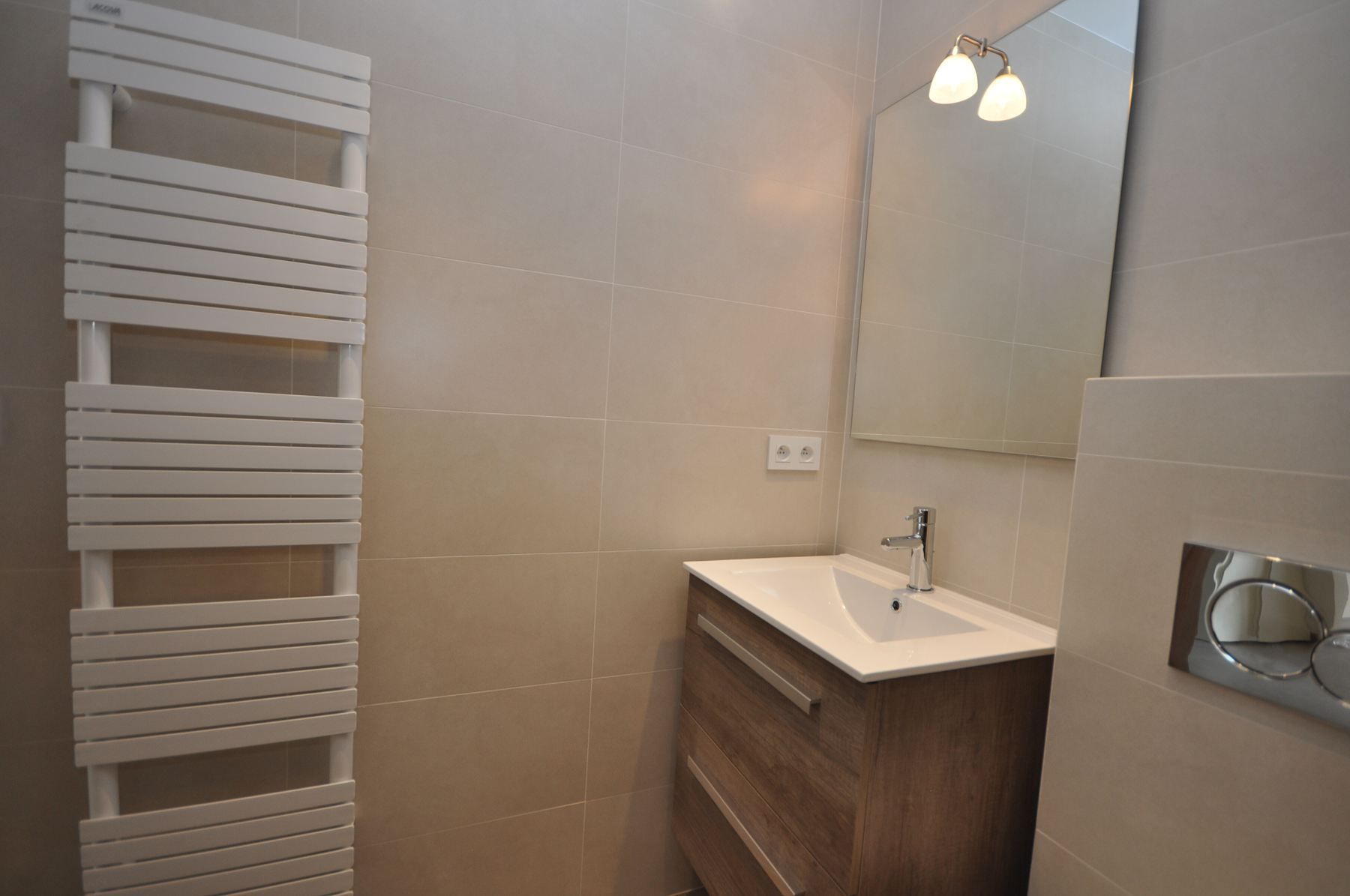 apartment 2 Rooms for rent on MONACO (98000)