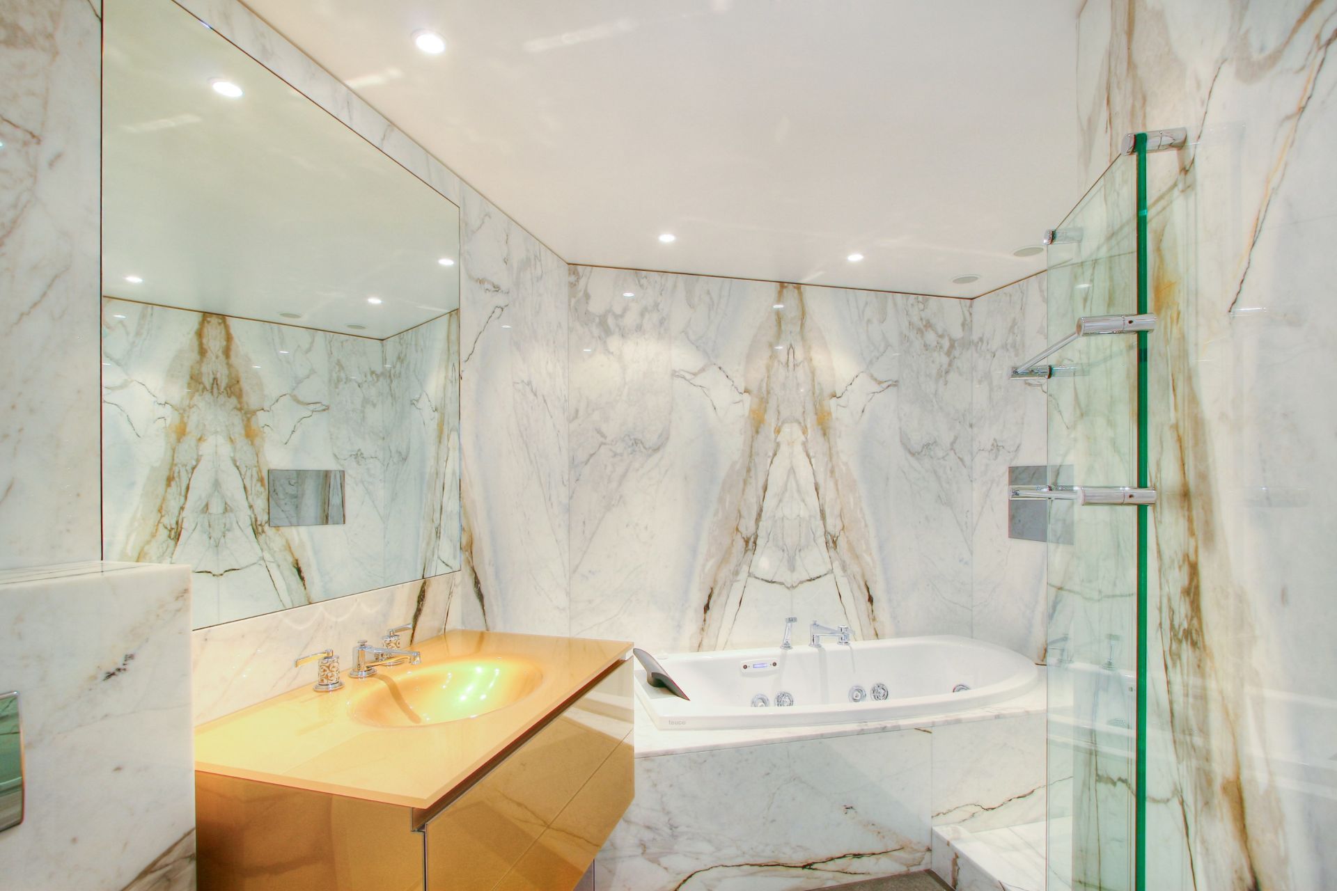 appartement 2 Pièces en vente sur MONACO (98000)