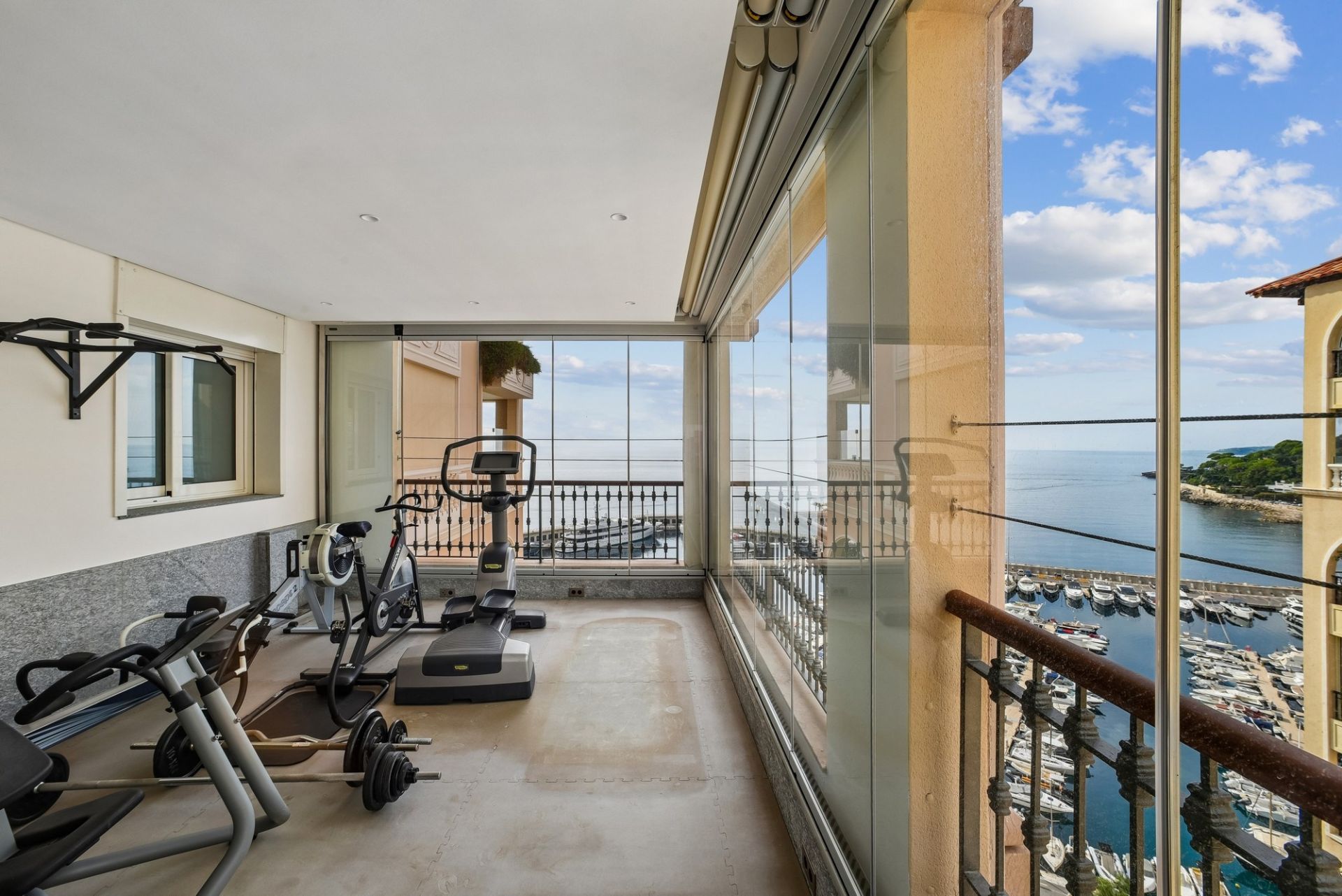 appartement 10 Pièces en vente sur MONACO (98000)