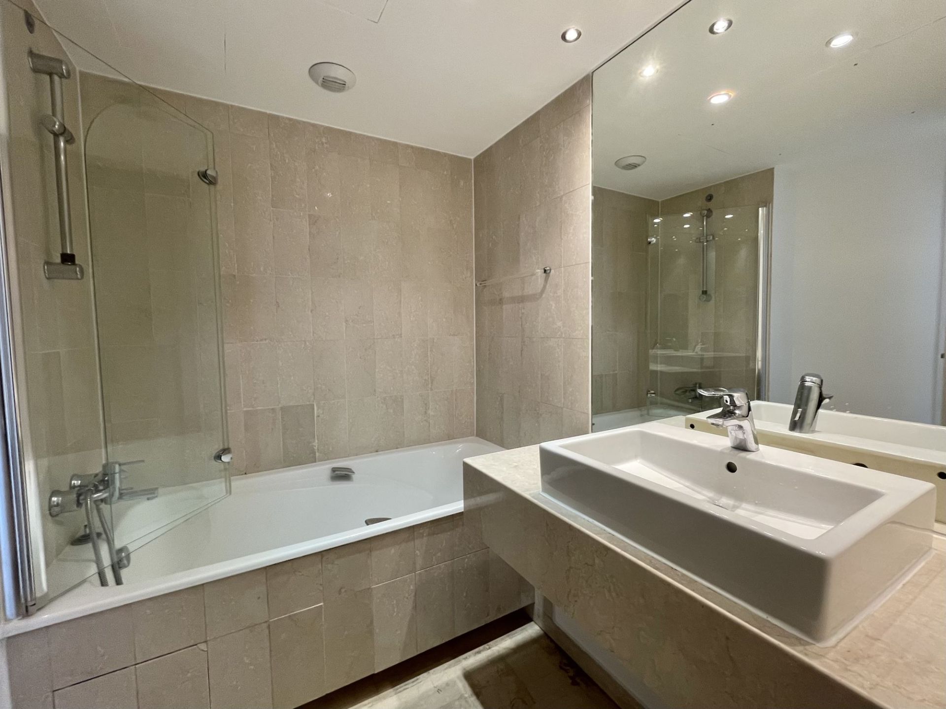 appartamento 2 Camere in affitto su MONACO (98000)