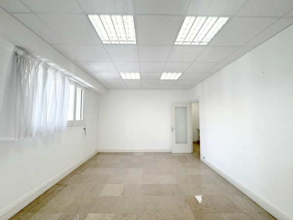 Interior3